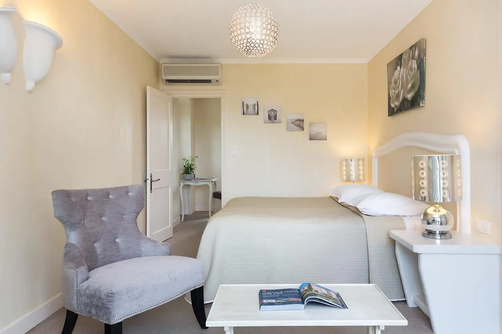****  La Bastide De Tourtour Hotel & Spa Francia