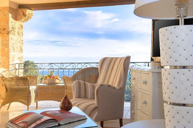 La Bastide De Tourtour Hotel & Spa 4*,  France