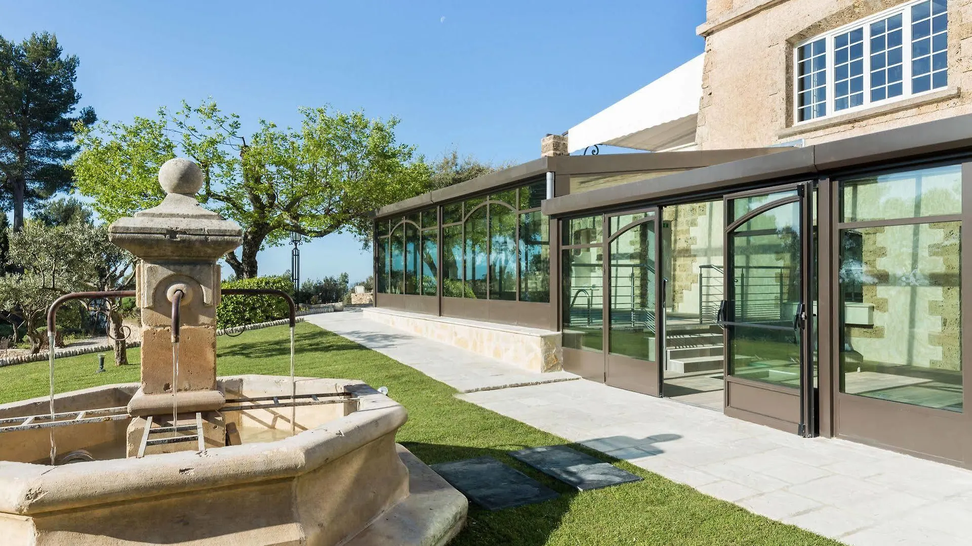 La Bastide De Tourtour Hotel & Spa צרפת