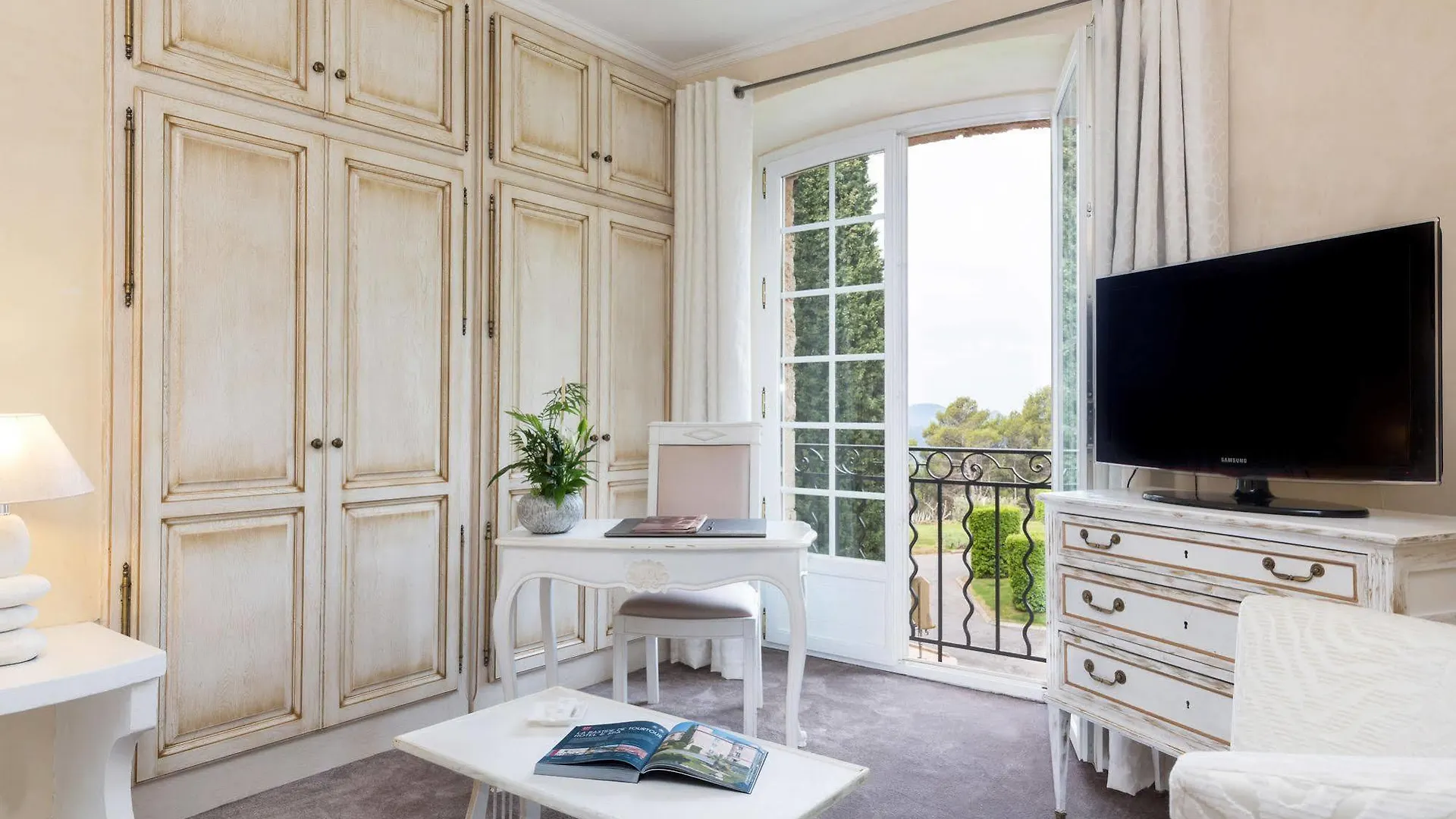 La Bastide De Tourtour Hotel & Spa France
